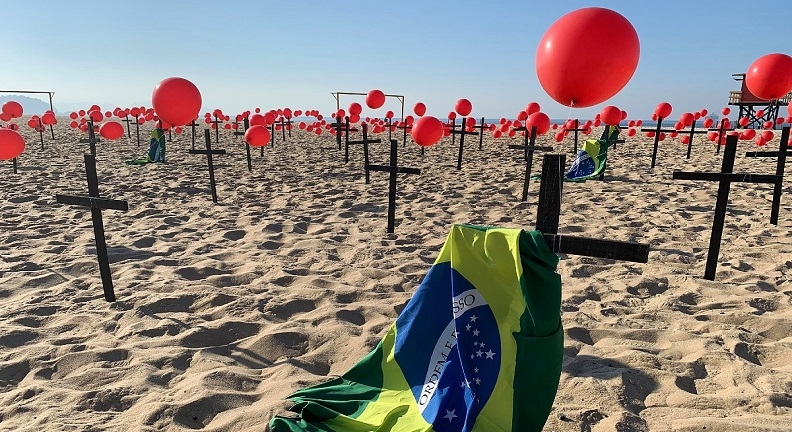 Brasil ultrapassa marca de 140 mil mortos. Desigualdade é fatal