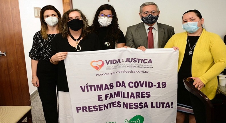 CPI da Covid: Familiares das vítimas relatam dor e revolta com descaso de Bolsonaro 