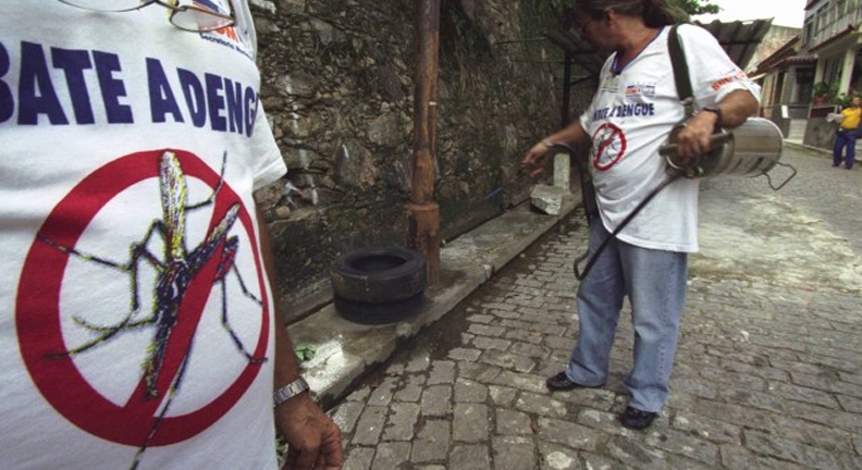 Dengue não assusta governo Bolsonaro que considera agentes de endemia obsoletos