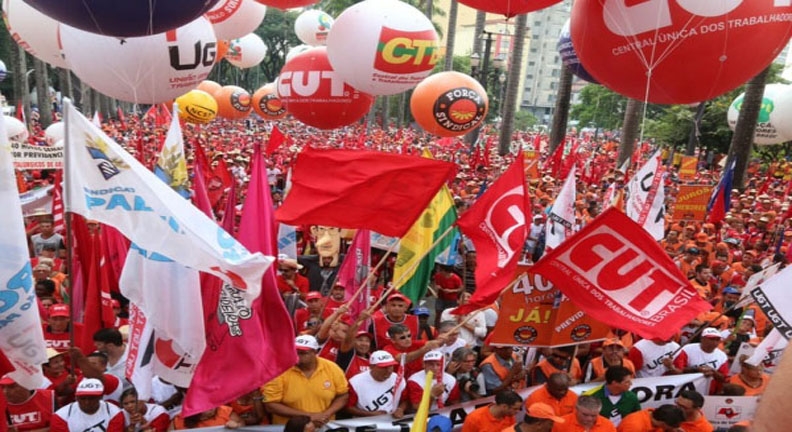 Sindsep-PE ingressa com ação contra MP que quer por fim ao movimento sindical