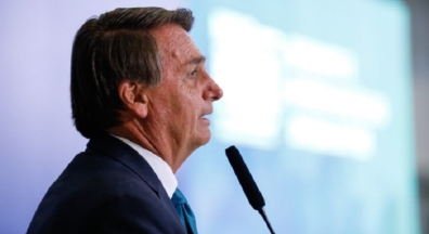 Bolsonaro quer dar reajuste a servidor em 2022 e 2023. Quais as amarras e caminhos legais