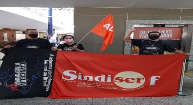 Em Brasília, diretores do Sindiserf-RS se somam às atividades contra a PEC 32