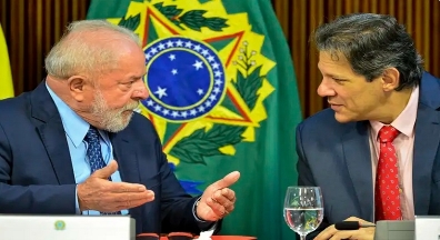 Lula culpa Fazenda por falta de reajuste a funcionários públicos