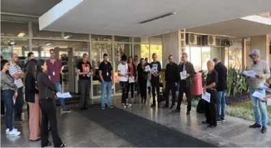 Servidores do MJSP cobram audiência com ministro Flávio Dino